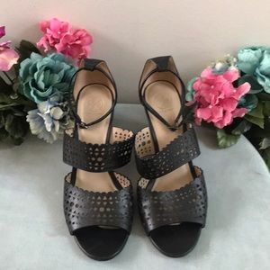 🌺 TORY BURCH HEELS SANDALS